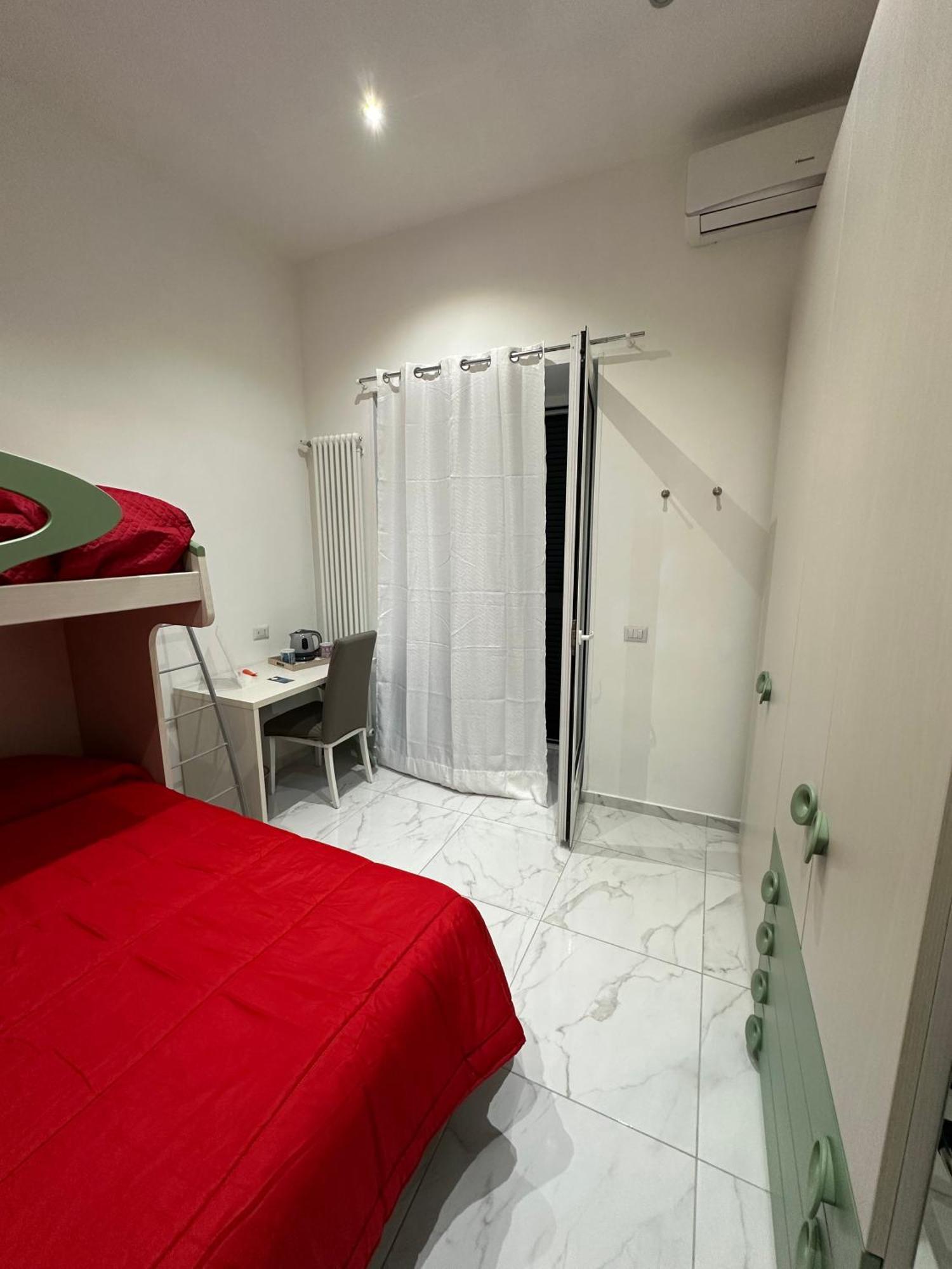 Santa Chiara Garden View B&B Νάπολη Εξωτερικό φωτογραφία